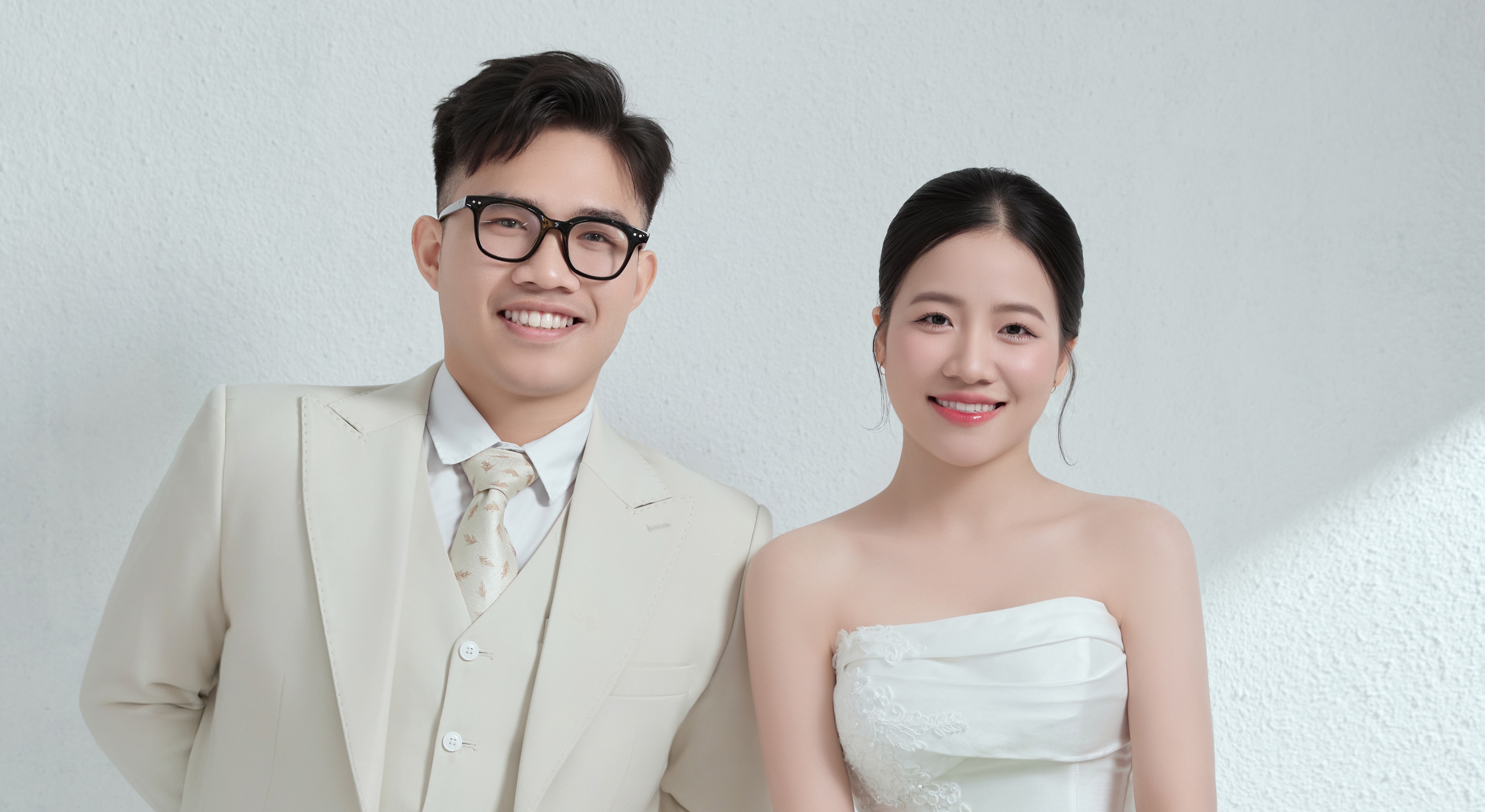 Đình Khoa & Nguyễn Linh
